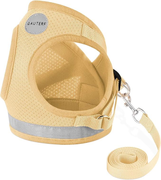 Ultimate Escape Proof Cat and Puppy Harness with Leash Set - Adjustable Reflective Soft Mesh Vest for Outdoor Adventures